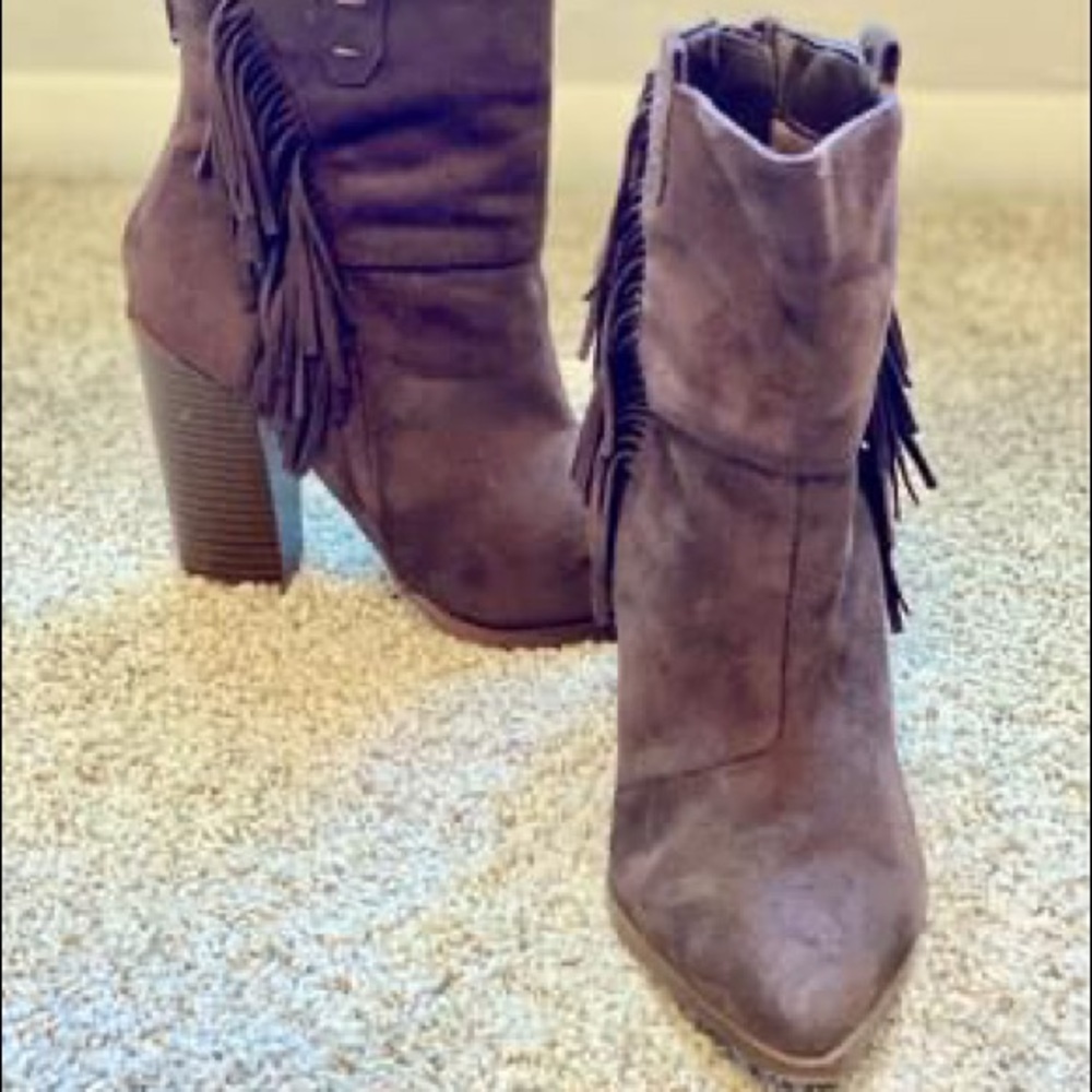 Brown Suede Fringe Heeled Booties 7.5